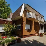 Mórocz Vendégház Balatonboglár