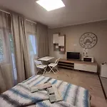Morocz Vendeghaz ゲストハウス 3*