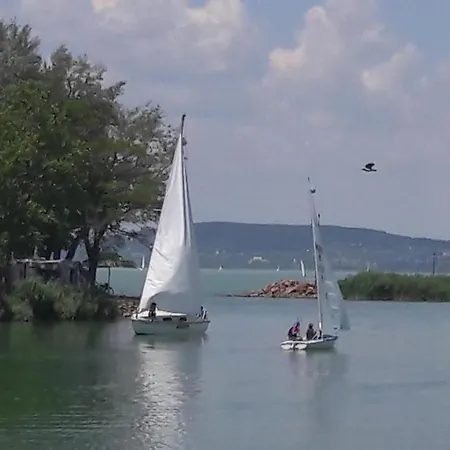 Morocz Vendeghaz * Balatonboglár
