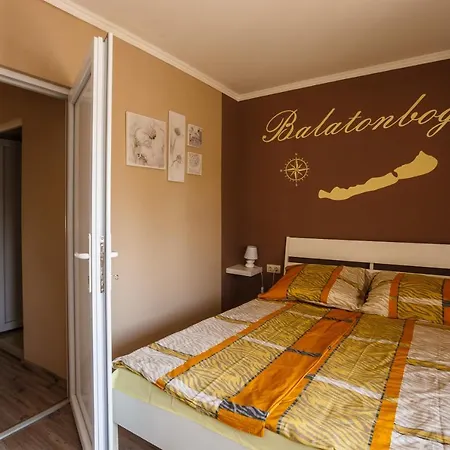 Morocz Vendeghaz Guest house