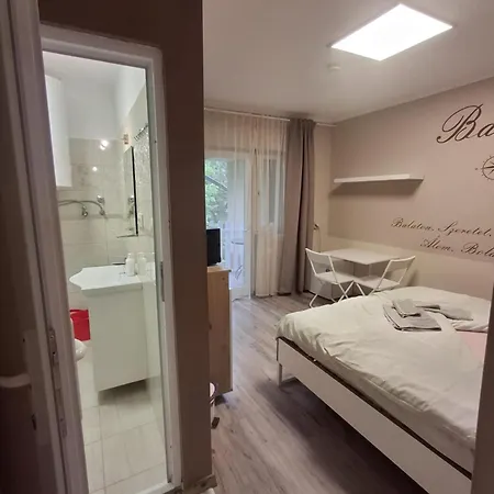 Penzion Morocz Vendeghaz 3*