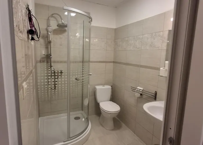 Morocz Vendeghaz Gasthof 3*