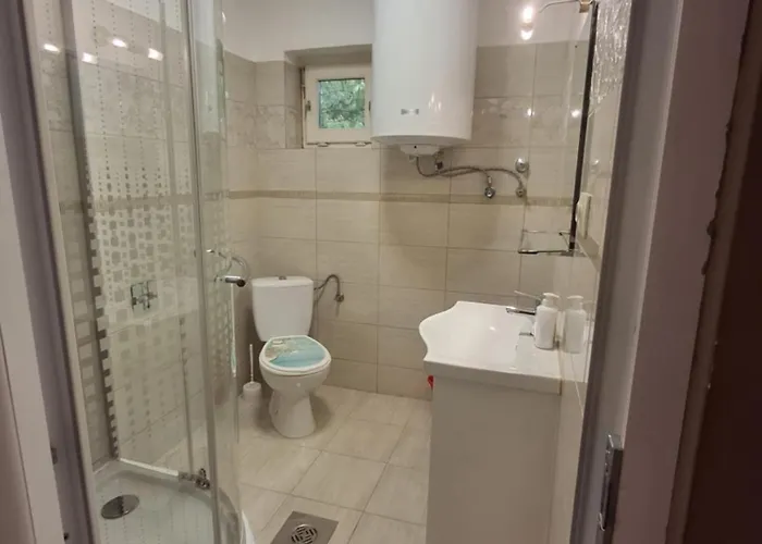 게스트하우스 Morocz Vendeghaz